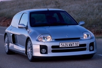 Renault Clio V6 Sport hatchback 2-door (2 generation) 3.0 T MT (226 HP) foto, Renault Clio V6 Sport hatchback 2-door (2 generation) 3.0 T MT (226 HP) fotos, Renault Clio V6 Sport hatchback 2-door (2 generation) 3.0 T MT (226 HP) imagen, Renault Clio V6 Sport hatchback 2-door (2 generation) 3.0 T MT (226 HP) imagenes, Renault Clio V6 Sport hatchback 2-door (2 generation) 3.0 T MT (226 HP) fotografía