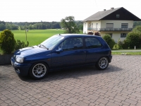 Renault Clio "Williams" hatchback 3-door (1 generation) 2.0 MT (150 HP) foto, Renault Clio "Williams" hatchback 3-door (1 generation) 2.0 MT (150 HP) fotos, Renault Clio "Williams" hatchback 3-door (1 generation) 2.0 MT (150 HP) imagen, Renault Clio "Williams" hatchback 3-door (1 generation) 2.0 MT (150 HP) imagenes, Renault Clio "Williams" hatchback 3-door (1 generation) 2.0 MT (150 HP) fotografía