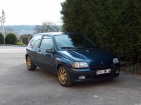 Renault Clio "Williams" hatchback 3-door (1 generation) 2.0 MT (150 HP) foto, Renault Clio "Williams" hatchback 3-door (1 generation) 2.0 MT (150 HP) fotos, Renault Clio "Williams" hatchback 3-door (1 generation) 2.0 MT (150 HP) imagen, Renault Clio "Williams" hatchback 3-door (1 generation) 2.0 MT (150 HP) imagenes, Renault Clio "Williams" hatchback 3-door (1 generation) 2.0 MT (150 HP) fotografía