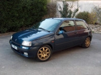 Renault Clio "Williams" hatchback 3-door (1 generation) 2.0 MT (150 HP) foto, Renault Clio "Williams" hatchback 3-door (1 generation) 2.0 MT (150 HP) fotos, Renault Clio "Williams" hatchback 3-door (1 generation) 2.0 MT (150 HP) imagen, Renault Clio "Williams" hatchback 3-door (1 generation) 2.0 MT (150 HP) imagenes, Renault Clio "Williams" hatchback 3-door (1 generation) 2.0 MT (150 HP) fotografía