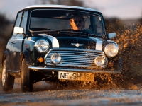 Rover Mini MK Hatchback (Mk VI) 1.3 MT (61hp) foto, Rover Mini MK Hatchback (Mk VI) 1.3 MT (61hp) fotos, Rover Mini MK Hatchback (Mk VI) 1.3 MT (61hp) imagen, Rover Mini MK Hatchback (Mk VI) 1.3 MT (61hp) imagenes, Rover Mini MK Hatchback (Mk VI) 1.3 MT (61hp) fotografía