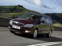 Skoda Fabia Combi wagon 5-door (5J) 1.4 MT (86hp) Elegance foto, Skoda Fabia Combi wagon 5-door (5J) 1.4 MT (86hp) Elegance fotos, Skoda Fabia Combi wagon 5-door (5J) 1.4 MT (86hp) Elegance imagen, Skoda Fabia Combi wagon 5-door (5J) 1.4 MT (86hp) Elegance imagenes, Skoda Fabia Combi wagon 5-door (5J) 1.4 MT (86hp) Elegance fotografía