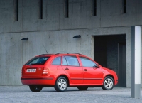 Skoda Fabia Estate (6Y) 1.4 MT (75 Hp) foto, Skoda Fabia Estate (6Y) 1.4 MT (75 Hp) fotos, Skoda Fabia Estate (6Y) 1.4 MT (75 Hp) imagen, Skoda Fabia Estate (6Y) 1.4 MT (75 Hp) imagenes, Skoda Fabia Estate (6Y) 1.4 MT (75 Hp) fotografía