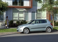 Skoda Fabia Hatchback 5-door. (5J) 1.2 MT (60 HP) foto, Skoda Fabia Hatchback 5-door. (5J) 1.2 MT (60 HP) fotos, Skoda Fabia Hatchback 5-door. (5J) 1.2 MT (60 HP) imagen, Skoda Fabia Hatchback 5-door. (5J) 1.2 MT (60 HP) imagenes, Skoda Fabia Hatchback 5-door. (5J) 1.2 MT (60 HP) fotografía