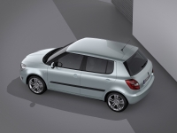 Skoda Fabia Hatchback 5-door. (5J) 1.2 MT (60 HP) foto, Skoda Fabia Hatchback 5-door. (5J) 1.2 MT (60 HP) fotos, Skoda Fabia Hatchback 5-door. (5J) 1.2 MT (60 HP) imagen, Skoda Fabia Hatchback 5-door. (5J) 1.2 MT (60 HP) imagenes, Skoda Fabia Hatchback 5-door. (5J) 1.2 MT (60 HP) fotografía