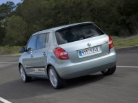 Skoda Fabia Hatchback 5-door. (5J) 1.2 MT (60 HP) foto, Skoda Fabia Hatchback 5-door. (5J) 1.2 MT (60 HP) fotos, Skoda Fabia Hatchback 5-door. (5J) 1.2 MT (60 HP) imagen, Skoda Fabia Hatchback 5-door. (5J) 1.2 MT (60 HP) imagenes, Skoda Fabia Hatchback 5-door. (5J) 1.2 MT (60 HP) fotografía