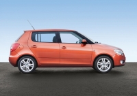 Skoda Fabia Hatchback (5J) 1.2 MT (69 HP) foto, Skoda Fabia Hatchback (5J) 1.2 MT (69 HP) fotos, Skoda Fabia Hatchback (5J) 1.2 MT (69 HP) imagen, Skoda Fabia Hatchback (5J) 1.2 MT (69 HP) imagenes, Skoda Fabia Hatchback (5J) 1.2 MT (69 HP) fotografía