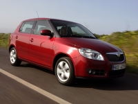 Skoda Fabia Hatchback (5J) 1.2 MT (69 HP) foto, Skoda Fabia Hatchback (5J) 1.2 MT (69 HP) fotos, Skoda Fabia Hatchback (5J) 1.2 MT (69 HP) imagen, Skoda Fabia Hatchback (5J) 1.2 MT (69 HP) imagenes, Skoda Fabia Hatchback (5J) 1.2 MT (69 HP) fotografía