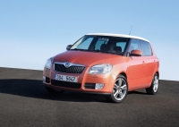 Skoda Fabia Hatchback (5J) 1.2 MT (69 HP) foto, Skoda Fabia Hatchback (5J) 1.2 MT (69 HP) fotos, Skoda Fabia Hatchback (5J) 1.2 MT (69 HP) imagen, Skoda Fabia Hatchback (5J) 1.2 MT (69 HP) imagenes, Skoda Fabia Hatchback (5J) 1.2 MT (69 HP) fotografía