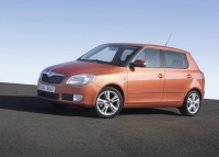 Skoda Fabia Hatchback (5J) 1.2 MT (69 HP) foto, Skoda Fabia Hatchback (5J) 1.2 MT (69 HP) fotos, Skoda Fabia Hatchback (5J) 1.2 MT (69 HP) imagen, Skoda Fabia Hatchback (5J) 1.2 MT (69 HP) imagenes, Skoda Fabia Hatchback (5J) 1.2 MT (69 HP) fotografía