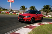 Skoda Fabia Monte Carlo hatchback 5-door. (5J) 1.2 TDI MT (75 HP) foto, Skoda Fabia Monte Carlo hatchback 5-door. (5J) 1.2 TDI MT (75 HP) fotos, Skoda Fabia Monte Carlo hatchback 5-door. (5J) 1.2 TDI MT (75 HP) imagen, Skoda Fabia Monte Carlo hatchback 5-door. (5J) 1.2 TDI MT (75 HP) imagenes, Skoda Fabia Monte Carlo hatchback 5-door. (5J) 1.2 TDI MT (75 HP) fotografía