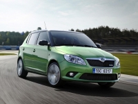 Skoda Fabia RS hatchback 5-door. (5J) 1.4 TSI DSG (180hp) basic foto, Skoda Fabia RS hatchback 5-door. (5J) 1.4 TSI DSG (180hp) basic fotos, Skoda Fabia RS hatchback 5-door. (5J) 1.4 TSI DSG (180hp) basic imagen, Skoda Fabia RS hatchback 5-door. (5J) 1.4 TSI DSG (180hp) basic imagenes, Skoda Fabia RS hatchback 5-door. (5J) 1.4 TSI DSG (180hp) basic fotografía