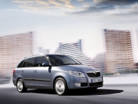 Skoda Fabia station Wagon 5-door (5J) 1.2 MT (69 HP) foto, Skoda Fabia station Wagon 5-door (5J) 1.2 MT (69 HP) fotos, Skoda Fabia station Wagon 5-door (5J) 1.2 MT (69 HP) imagen, Skoda Fabia station Wagon 5-door (5J) 1.2 MT (69 HP) imagenes, Skoda Fabia station Wagon 5-door (5J) 1.2 MT (69 HP) fotografía