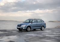 Skoda Fabia station Wagon 5-door (5J) 1.2 MT (69 HP) foto, Skoda Fabia station Wagon 5-door (5J) 1.2 MT (69 HP) fotos, Skoda Fabia station Wagon 5-door (5J) 1.2 MT (69 HP) imagen, Skoda Fabia station Wagon 5-door (5J) 1.2 MT (69 HP) imagenes, Skoda Fabia station Wagon 5-door (5J) 1.2 MT (69 HP) fotografía