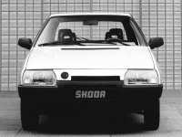 Skoda Favorit Hatchback (1 generation) 1.3 MT (62 HP) foto, Skoda Favorit Hatchback (1 generation) 1.3 MT (62 HP) fotos, Skoda Favorit Hatchback (1 generation) 1.3 MT (62 HP) imagen, Skoda Favorit Hatchback (1 generation) 1.3 MT (62 HP) imagenes, Skoda Favorit Hatchback (1 generation) 1.3 MT (62 HP) fotografía