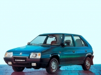 Skoda Favorit Hatchback (1 generation) 1.3 MT (62 HP) foto, Skoda Favorit Hatchback (1 generation) 1.3 MT (62 HP) fotos, Skoda Favorit Hatchback (1 generation) 1.3 MT (62 HP) imagen, Skoda Favorit Hatchback (1 generation) 1.3 MT (62 HP) imagenes, Skoda Favorit Hatchback (1 generation) 1.3 MT (62 HP) fotografía