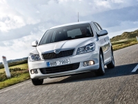 Skoda Octavia Combi wagon 5-door (2 generation) 1.2 TSI MT (105 HP) foto, Skoda Octavia Combi wagon 5-door (2 generation) 1.2 TSI MT (105 HP) fotos, Skoda Octavia Combi wagon 5-door (2 generation) 1.2 TSI MT (105 HP) imagen, Skoda Octavia Combi wagon 5-door (2 generation) 1.2 TSI MT (105 HP) imagenes, Skoda Octavia Combi wagon 5-door (2 generation) 1.2 TSI MT (105 HP) fotografía