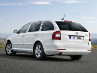 Skoda Octavia Combi wagon 5-door (2 generation) 1.2 TSI MT (105 HP) foto, Skoda Octavia Combi wagon 5-door (2 generation) 1.2 TSI MT (105 HP) fotos, Skoda Octavia Combi wagon 5-door (2 generation) 1.2 TSI MT (105 HP) imagen, Skoda Octavia Combi wagon 5-door (2 generation) 1.2 TSI MT (105 HP) imagenes, Skoda Octavia Combi wagon 5-door (2 generation) 1.2 TSI MT (105 HP) fotografía