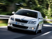 Skoda Octavia Liftback 5-door (2 generation) 1.6 MPI AT (102 HP) Ambition (CKD) foto, Skoda Octavia Liftback 5-door (2 generation) 1.6 MPI AT (102 HP) Ambition (CKD) fotos, Skoda Octavia Liftback 5-door (2 generation) 1.6 MPI AT (102 HP) Ambition (CKD) imagen, Skoda Octavia Liftback 5-door (2 generation) 1.6 MPI AT (102 HP) Ambition (CKD) imagenes, Skoda Octavia Liftback 5-door (2 generation) 1.6 MPI AT (102 HP) Ambition (CKD) fotografía