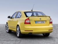 Skoda Octavia RS liftback 5-door (2 generation) 2.0 TDI DSG foto, Skoda Octavia RS liftback 5-door (2 generation) 2.0 TDI DSG fotos, Skoda Octavia RS liftback 5-door (2 generation) 2.0 TDI DSG imagen, Skoda Octavia RS liftback 5-door (2 generation) 2.0 TDI DSG imagenes, Skoda Octavia RS liftback 5-door (2 generation) 2.0 TDI DSG fotografía