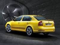 Skoda Octavia RS liftback 5-door (2 generation) 2.0 TDI DSG foto, Skoda Octavia RS liftback 5-door (2 generation) 2.0 TDI DSG fotos, Skoda Octavia RS liftback 5-door (2 generation) 2.0 TDI DSG imagen, Skoda Octavia RS liftback 5-door (2 generation) 2.0 TDI DSG imagenes, Skoda Octavia RS liftback 5-door (2 generation) 2.0 TDI DSG fotografía