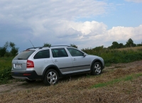 Skoda Octavia Scout universal 5-door (2 generation) 2.0 TDI MT 4x4 (140 HP) foto, Skoda Octavia Scout universal 5-door (2 generation) 2.0 TDI MT 4x4 (140 HP) fotos, Skoda Octavia Scout universal 5-door (2 generation) 2.0 TDI MT 4x4 (140 HP) imagen, Skoda Octavia Scout universal 5-door (2 generation) 2.0 TDI MT 4x4 (140 HP) imagenes, Skoda Octavia Scout universal 5-door (2 generation) 2.0 TDI MT 4x4 (140 HP) fotografía