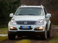 SsangYong Rexton SUV W (3rd generation) 2.0 DTR AT 4WD (155 HP) Luxury opiniones, SsangYong Rexton SUV W (3rd generation) 2.0 DTR AT 4WD (155 HP) Luxury precio, SsangYong Rexton SUV W (3rd generation) 2.0 DTR AT 4WD (155 HP) Luxury comprar, SsangYong Rexton SUV W (3rd generation) 2.0 DTR AT 4WD (155 HP) Luxury caracteristicas, SsangYong Rexton SUV W (3rd generation) 2.0 DTR AT 4WD (155 HP) Luxury especificaciones, SsangYong Rexton SUV W (3rd generation) 2.0 DTR AT 4WD (155 HP) Luxury Ficha tecnica, SsangYong Rexton SUV W (3rd generation) 2.0 DTR AT 4WD (155 HP) Luxury Automovil