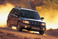 Subaru Forester Crossover (1 generation) AT 2.5 AWD (165 HP) foto, Subaru Forester Crossover (1 generation) AT 2.5 AWD (165 HP) fotos, Subaru Forester Crossover (1 generation) AT 2.5 AWD (165 HP) imagen, Subaru Forester Crossover (1 generation) AT 2.5 AWD (165 HP) imagenes, Subaru Forester Crossover (1 generation) AT 2.5 AWD (165 HP) fotografía