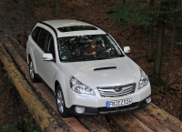 Subaru Outback Wagon (4th generation) 2.5 Lineartronic AWD (167 HP) BA(2012) foto, Subaru Outback Wagon (4th generation) 2.5 Lineartronic AWD (167 HP) BA(2012) fotos, Subaru Outback Wagon (4th generation) 2.5 Lineartronic AWD (167 HP) BA(2012) imagen, Subaru Outback Wagon (4th generation) 2.5 Lineartronic AWD (167 HP) BA(2012) imagenes, Subaru Outback Wagon (4th generation) 2.5 Lineartronic AWD (167 HP) BA(2012) fotografía