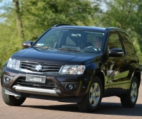 Suzuki Grand Vitara Crossover 3-door (2 generation) AT 2.4 AWD (166 hp) JX-E (2013) foto, Suzuki Grand Vitara Crossover 3-door (2 generation) AT 2.4 AWD (166 hp) JX-E (2013) fotos, Suzuki Grand Vitara Crossover 3-door (2 generation) AT 2.4 AWD (166 hp) JX-E (2013) imagen, Suzuki Grand Vitara Crossover 3-door (2 generation) AT 2.4 AWD (166 hp) JX-E (2013) imagenes, Suzuki Grand Vitara Crossover 3-door (2 generation) AT 2.4 AWD (166 hp) JX-E (2013) fotografía