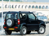 Suzuki Jimny SUV 3-door (3 generation) 1.3 MT 4WD (80hp) foto, Suzuki Jimny SUV 3-door (3 generation) 1.3 MT 4WD (80hp) fotos, Suzuki Jimny SUV 3-door (3 generation) 1.3 MT 4WD (80hp) imagen, Suzuki Jimny SUV 3-door (3 generation) 1.3 MT 4WD (80hp) imagenes, Suzuki Jimny SUV 3-door (3 generation) 1.3 MT 4WD (80hp) fotografía