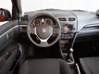 Suzuki Swift Hatchback 3-door (4 generation) 1.2 AT (94hp) GL (2012) foto, Suzuki Swift Hatchback 3-door (4 generation) 1.2 AT (94hp) GL (2012) fotos, Suzuki Swift Hatchback 3-door (4 generation) 1.2 AT (94hp) GL (2012) imagen, Suzuki Swift Hatchback 3-door (4 generation) 1.2 AT (94hp) GL (2012) imagenes, Suzuki Swift Hatchback 3-door (4 generation) 1.2 AT (94hp) GL (2012) fotografía