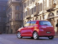 Suzuki Swift Hatchback 5-door. (3 generation) 1.3 MT (92hp) foto, Suzuki Swift Hatchback 5-door. (3 generation) 1.3 MT (92hp) fotos, Suzuki Swift Hatchback 5-door. (3 generation) 1.3 MT (92hp) imagen, Suzuki Swift Hatchback 5-door. (3 generation) 1.3 MT (92hp) imagenes, Suzuki Swift Hatchback 5-door. (3 generation) 1.3 MT (92hp) fotografía