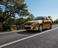 Suzuki Swift Hatchback 5-door. (4 generation) 1.2 AT (94 HP) GLX foto, Suzuki Swift Hatchback 5-door. (4 generation) 1.2 AT (94 HP) GLX fotos, Suzuki Swift Hatchback 5-door. (4 generation) 1.2 AT (94 HP) GLX imagen, Suzuki Swift Hatchback 5-door. (4 generation) 1.2 AT (94 HP) GLX imagenes, Suzuki Swift Hatchback 5-door. (4 generation) 1.2 AT (94 HP) GLX fotografía