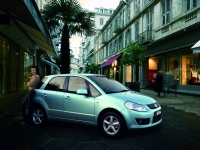 Suzuki SX4 Hatchback (1 generation) 1.6 AT (107hp) foto, Suzuki SX4 Hatchback (1 generation) 1.6 AT (107hp) fotos, Suzuki SX4 Hatchback (1 generation) 1.6 AT (107hp) imagen, Suzuki SX4 Hatchback (1 generation) 1.6 AT (107hp) imagenes, Suzuki SX4 Hatchback (1 generation) 1.6 AT (107hp) fotografía