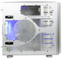 Thermaltake Armor VA8433SWA 430W Silver foto, Thermaltake Armor VA8433SWA 430W Silver fotos, Thermaltake Armor VA8433SWA 430W Silver imagen, Thermaltake Armor VA8433SWA 430W Silver imagenes, Thermaltake Armor VA8433SWA 430W Silver fotografía