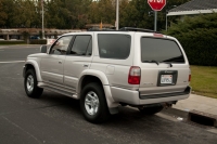 Toyota 4runner SUV 5-door (3 generation) 3.0 TD MT (125 HP) foto, Toyota 4runner SUV 5-door (3 generation) 3.0 TD MT (125 HP) fotos, Toyota 4runner SUV 5-door (3 generation) 3.0 TD MT (125 HP) imagen, Toyota 4runner SUV 5-door (3 generation) 3.0 TD MT (125 HP) imagenes, Toyota 4runner SUV 5-door (3 generation) 3.0 TD MT (125 HP) fotografía