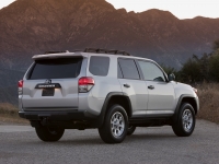 Toyota 4runner SUV (5th generation) 4.0 AT (270hp) foto, Toyota 4runner SUV (5th generation) 4.0 AT (270hp) fotos, Toyota 4runner SUV (5th generation) 4.0 AT (270hp) imagen, Toyota 4runner SUV (5th generation) 4.0 AT (270hp) imagenes, Toyota 4runner SUV (5th generation) 4.0 AT (270hp) fotografía