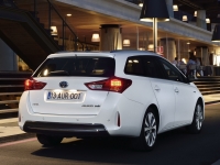 Toyota Auris Touring Sports Hybrid wagon 5-door (2 generation) 1.8 CVT foto, Toyota Auris Touring Sports Hybrid wagon 5-door (2 generation) 1.8 CVT fotos, Toyota Auris Touring Sports Hybrid wagon 5-door (2 generation) 1.8 CVT imagen, Toyota Auris Touring Sports Hybrid wagon 5-door (2 generation) 1.8 CVT imagenes, Toyota Auris Touring Sports Hybrid wagon 5-door (2 generation) 1.8 CVT fotografía