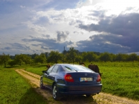 Toyota Avensis Hatchback (1 generation) 1.8 MT (110hp) foto, Toyota Avensis Hatchback (1 generation) 1.8 MT (110hp) fotos, Toyota Avensis Hatchback (1 generation) 1.8 MT (110hp) imagen, Toyota Avensis Hatchback (1 generation) 1.8 MT (110hp) imagenes, Toyota Avensis Hatchback (1 generation) 1.8 MT (110hp) fotografía