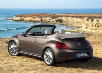 Volkswagen Beetle Convertible (2 generation) 1.2 TSI DSG (105hp) foto, Volkswagen Beetle Convertible (2 generation) 1.2 TSI DSG (105hp) fotos, Volkswagen Beetle Convertible (2 generation) 1.2 TSI DSG (105hp) imagen, Volkswagen Beetle Convertible (2 generation) 1.2 TSI DSG (105hp) imagenes, Volkswagen Beetle Convertible (2 generation) 1.2 TSI DSG (105hp) fotografía