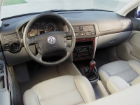 Volkswagen Bora Variant estate (1 generation) 1.9 TDI AT (100hp) foto, Volkswagen Bora Variant estate (1 generation) 1.9 TDI AT (100hp) fotos, Volkswagen Bora Variant estate (1 generation) 1.9 TDI AT (100hp) imagen, Volkswagen Bora Variant estate (1 generation) 1.9 TDI AT (100hp) imagenes, Volkswagen Bora Variant estate (1 generation) 1.9 TDI AT (100hp) fotografía