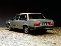 Volvo 760 Saloon (1 generation) 2.3 T MT (182hp) foto, Volvo 760 Saloon (1 generation) 2.3 T MT (182hp) fotos, Volvo 760 Saloon (1 generation) 2.3 T MT (182hp) imagen, Volvo 760 Saloon (1 generation) 2.3 T MT (182hp) imagenes, Volvo 760 Saloon (1 generation) 2.3 T MT (182hp) fotografía