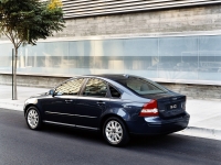 Volvo S40 Sedan (2 generation) 1.8 MT (125 Hp) opiniones, Volvo S40 Sedan (2 generation) 1.8 MT (125 Hp) precio, Volvo S40 Sedan (2 generation) 1.8 MT (125 Hp) comprar, Volvo S40 Sedan (2 generation) 1.8 MT (125 Hp) caracteristicas, Volvo S40 Sedan (2 generation) 1.8 MT (125 Hp) especificaciones, Volvo S40 Sedan (2 generation) 1.8 MT (125 Hp) Ficha tecnica, Volvo S40 Sedan (2 generation) 1.8 MT (125 Hp) Automovil