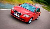 Volvo S40 Sedan (2 generation) 2.4 AT (170 Hp) opiniones, Volvo S40 Sedan (2 generation) 2.4 AT (170 Hp) precio, Volvo S40 Sedan (2 generation) 2.4 AT (170 Hp) comprar, Volvo S40 Sedan (2 generation) 2.4 AT (170 Hp) caracteristicas, Volvo S40 Sedan (2 generation) 2.4 AT (170 Hp) especificaciones, Volvo S40 Sedan (2 generation) 2.4 AT (170 Hp) Ficha tecnica, Volvo S40 Sedan (2 generation) 2.4 AT (170 Hp) Automovil