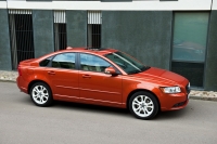 Volvo S40 Sedan (2 generation) 2.4 MT (170 Hp) foto, Volvo S40 Sedan (2 generation) 2.4 MT (170 Hp) fotos, Volvo S40 Sedan (2 generation) 2.4 MT (170 Hp) imagen, Volvo S40 Sedan (2 generation) 2.4 MT (170 Hp) imagenes, Volvo S40 Sedan (2 generation) 2.4 MT (170 Hp) fotografía