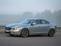 Volvo S60 Sedan (2 generation) 1.6 D2 MT (115hp) foto, Volvo S60 Sedan (2 generation) 1.6 D2 MT (115hp) fotos, Volvo S60 Sedan (2 generation) 1.6 D2 MT (115hp) imagen, Volvo S60 Sedan (2 generation) 1.6 D2 MT (115hp) imagenes, Volvo S60 Sedan (2 generation) 1.6 D2 MT (115hp) fotografía