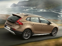 Volvo V40 Cross Country hatchback 5-door. (2 generation) 1.6 D2 MT (115 HP) foto, Volvo V40 Cross Country hatchback 5-door. (2 generation) 1.6 D2 MT (115 HP) fotos, Volvo V40 Cross Country hatchback 5-door. (2 generation) 1.6 D2 MT (115 HP) imagen, Volvo V40 Cross Country hatchback 5-door. (2 generation) 1.6 D2 MT (115 HP) imagenes, Volvo V40 Cross Country hatchback 5-door. (2 generation) 1.6 D2 MT (115 HP) fotografía