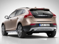 Volvo V40 Cross Country hatchback 5-door. (2 generation) 1.6 D2 MT (115 HP) foto, Volvo V40 Cross Country hatchback 5-door. (2 generation) 1.6 D2 MT (115 HP) fotos, Volvo V40 Cross Country hatchback 5-door. (2 generation) 1.6 D2 MT (115 HP) imagen, Volvo V40 Cross Country hatchback 5-door. (2 generation) 1.6 D2 MT (115 HP) imagenes, Volvo V40 Cross Country hatchback 5-door. (2 generation) 1.6 D2 MT (115 HP) fotografía