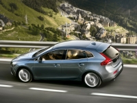 Volvo V40 Hatchback 5-door. (2 generation) 1.6 D2 MT Turbo (115hp) foto, Volvo V40 Hatchback 5-door. (2 generation) 1.6 D2 MT Turbo (115hp) fotos, Volvo V40 Hatchback 5-door. (2 generation) 1.6 D2 MT Turbo (115hp) imagen, Volvo V40 Hatchback 5-door. (2 generation) 1.6 D2 MT Turbo (115hp) imagenes, Volvo V40 Hatchback 5-door. (2 generation) 1.6 D2 MT Turbo (115hp) fotografía